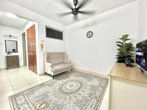 Cozy 4BR 7Pax MMU Cyberjaya University Tamarind Square